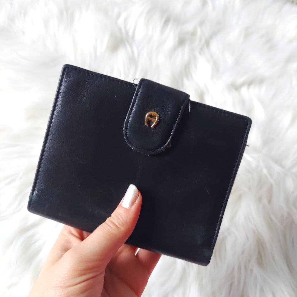 Etienne Aigner Bi Fold Leather Wallet Black